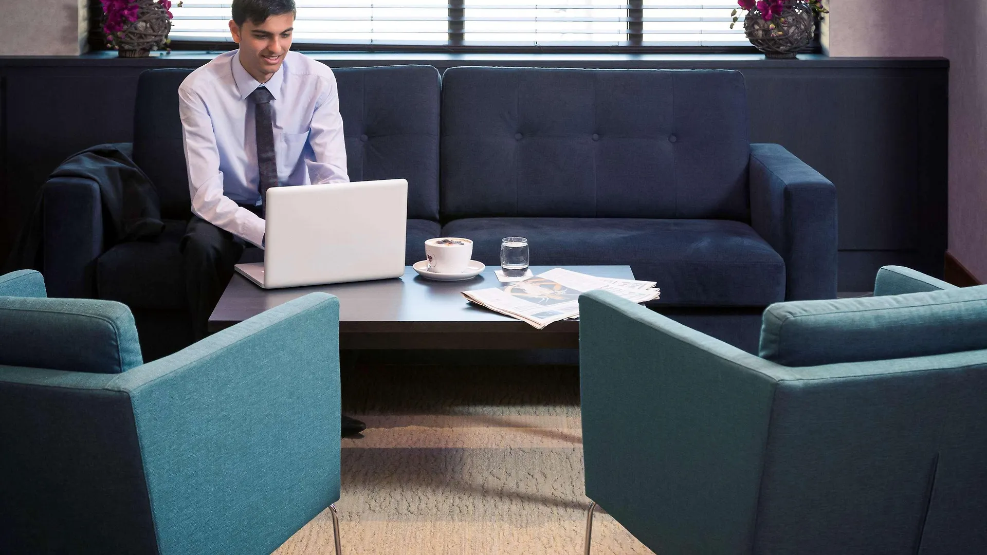 Mercure London Heathrow Airport Hillingdon 4*,  United Kingdom